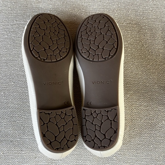 NEW Vionic Amorie Ballet Flats Cream Size 11 - Picture 7 of 7
